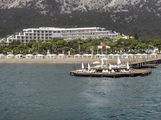 AMON HOTELS