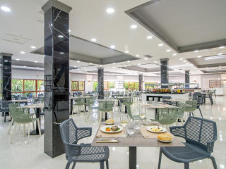 Hotel Benidorm East by Pierre & Vacances (ex. Palm Beach)