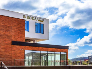 Hotel Boka