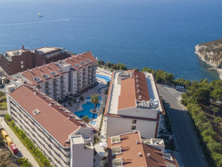 Ramada Hotel & Suite Kusadasi