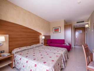 Hotel California Palace