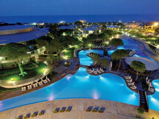 Calista Luxury Resort
