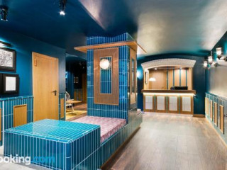 Hotel Call