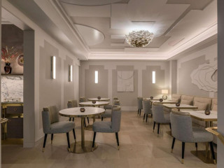 Hotel Camille Paris Tapestry Collection by Hilton