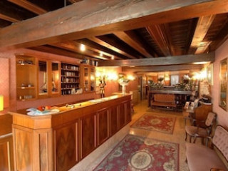 HOTEL CANAL & WALTER