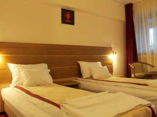 Hotel Carpati