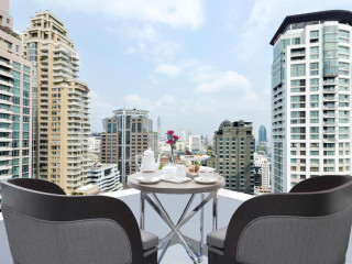 Hotel Centre Point Chidlom