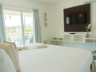 HOTEL CHECKIN EL CORTECITO