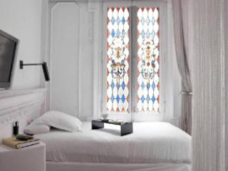 Hotel chic&basic Born