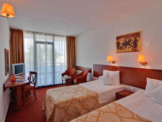 HOTEL CLEOPATRA