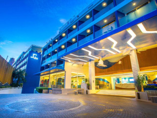 Hotel Clover Patong Phuket - SHA Plus