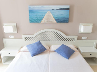 Hotel Club Es Talaial