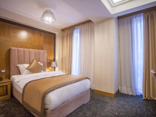 Hotel Colosseo Tirana