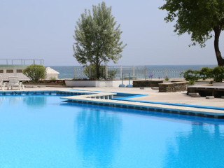 Hotel Comandor