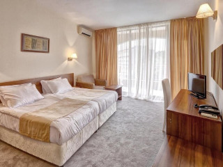 HOTEL CONTINENTAL