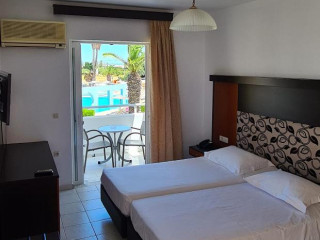 Hotel Corali
