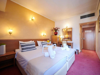 Hotel Crystal City