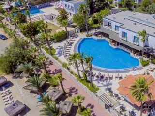 COSTA 3S BEACH HOTEL