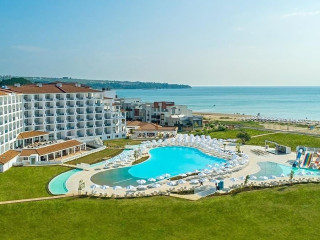 SUNRISE BLUE MAGIC RESORT