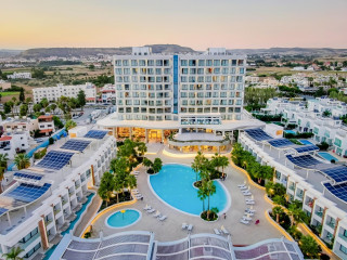 Radisson Beach Resort