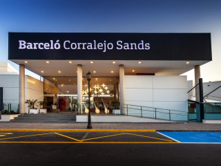 Barceló Corralejo Sands