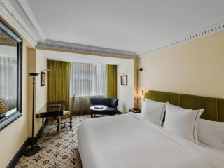 Hotel de Berri Champs-Elysees, a Luxury Collection Hotel