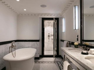 Hotel de Berri Champs-Elysees, a Luxury Collection Hotel