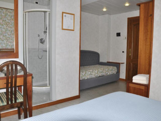 Hotel de France
