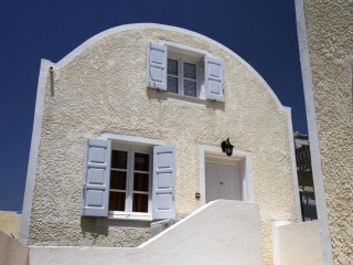 Dolphin Apartments