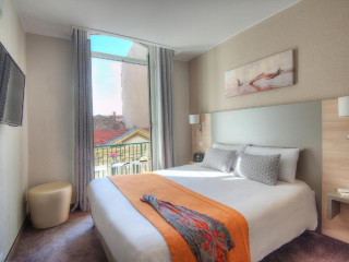 Hotel Du Midi