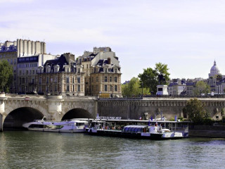 Hotel Ducs de Bourgogne