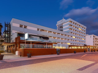 Dom José Beach Hotel