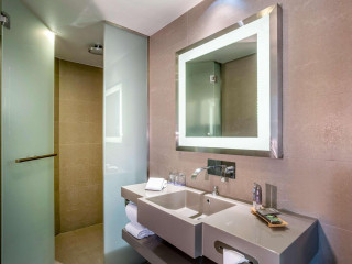 Hotel Eiffel Petit Louvre