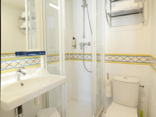 Hotel Eiffel Petit Louvre