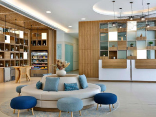 Hotel Element Dubai Airport