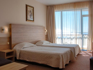 HOTEL ELENA