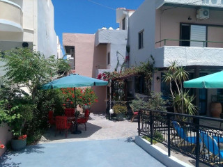 Hotel Elvira