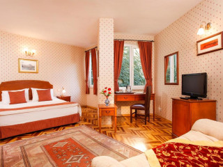Hotel Erguvan
