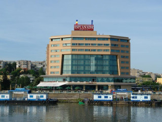 HOTEL ESPLANADA