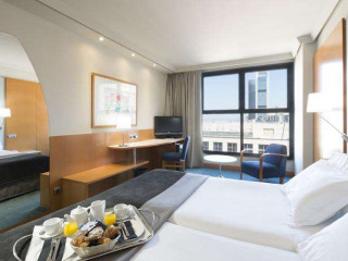 Hotel Exe Plaza