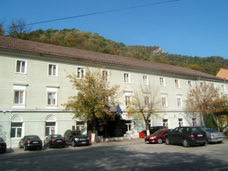 HOTEL FERDINAND