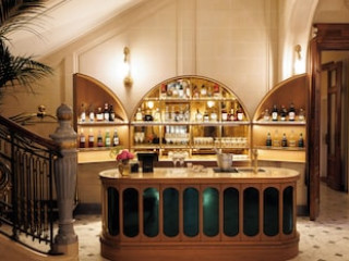 HOTEL FLEUR DE VILLE