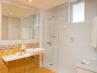 Hotel Gara Suites Golf & Spa