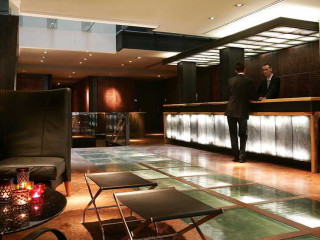 Hotel Granados 83