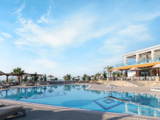 Hotel Grand Blue Beach