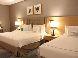 Hotel Grand Cosmopolitan