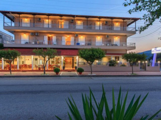Hotel Grekas