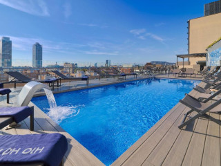 Hotel H10 Marina