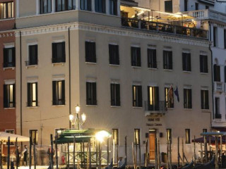 Hotel H10 Palazzo Canova