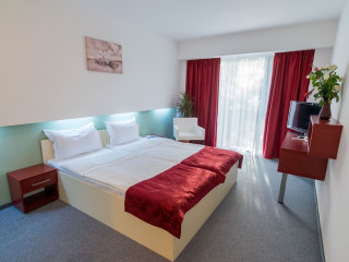 HOTEL HEFAISTOS